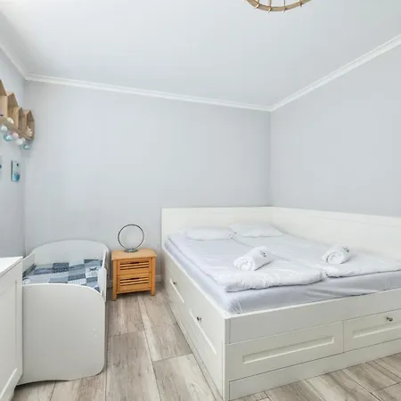 Elen By Northside アパート